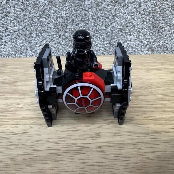 LEGO Star Wars Micro Fighter Lot Of 3 With Instructions 75194, 75193, 75161 - Picture 5 of 13